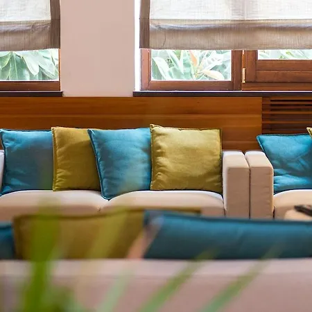 Hotel Lhp Palace & 5*