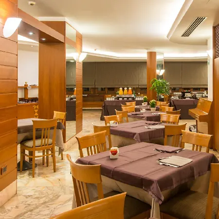 Lhp Palace & Hotel