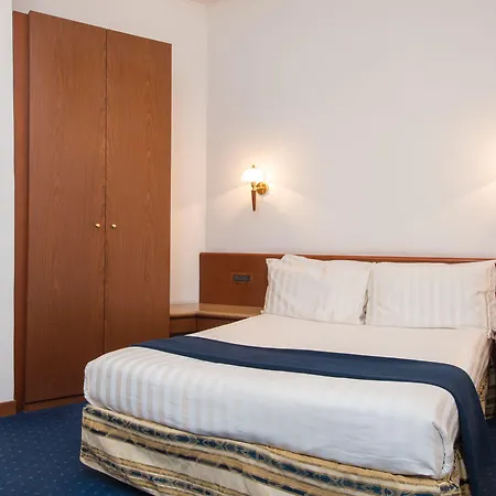 Hotel Lhp Palace & 5*