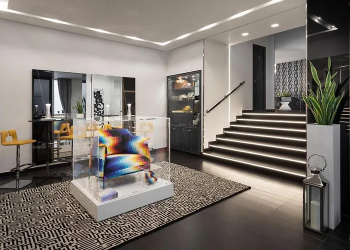 Lhp Palace & Hotel Naples