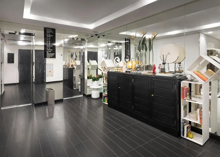 Lhp Palace & Hotel Naples