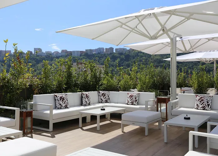 Hotel Lhp Palace & Naples