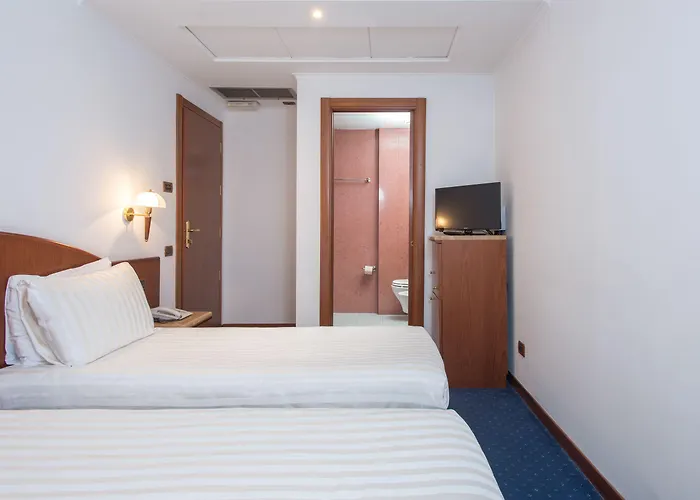 Lhp Palace & Hotel Naples