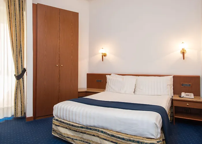 Hotel Lhp Palace & 5*