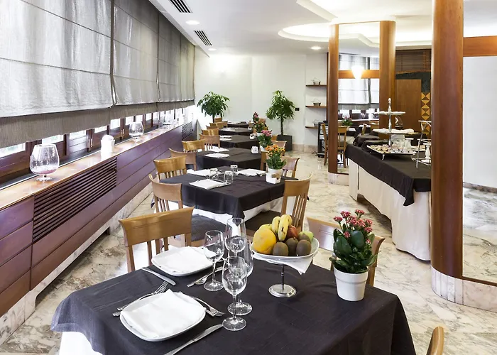 Hotel Lhp Palace & 5*