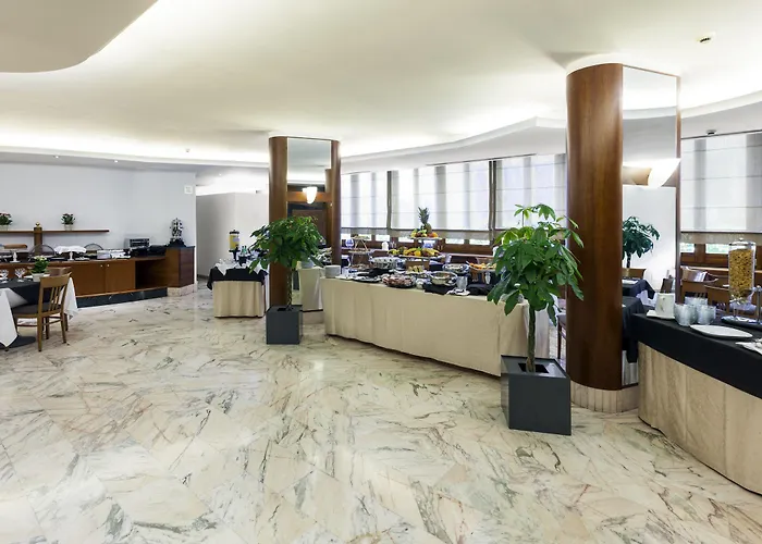 Hotel Lhp Palace & Naples