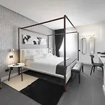 Lhp Palace & Naples
