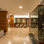 Lhp Palace &
